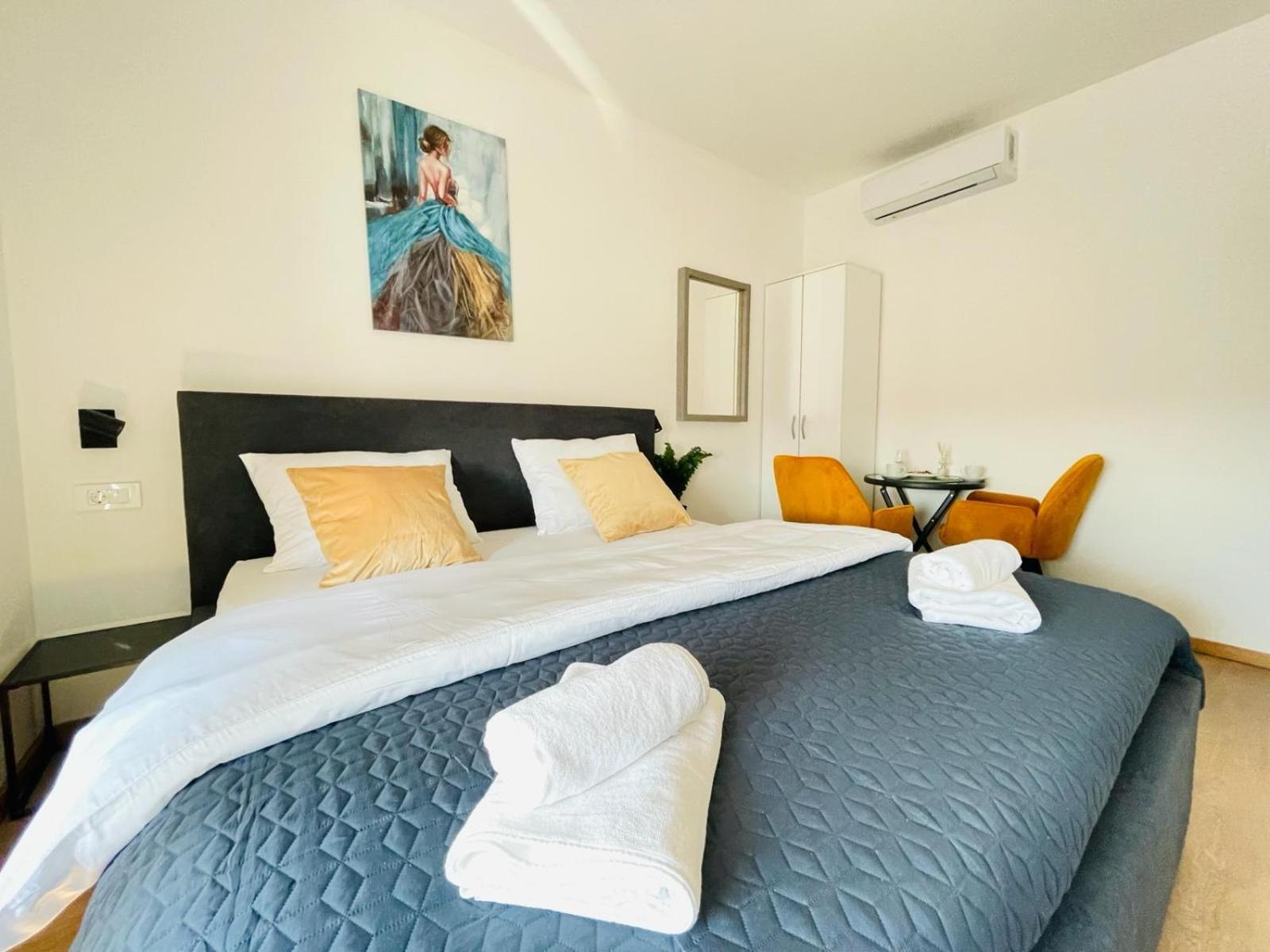 Astraluxe Apartment ฟาชานา ภายนอก รูปภาพ