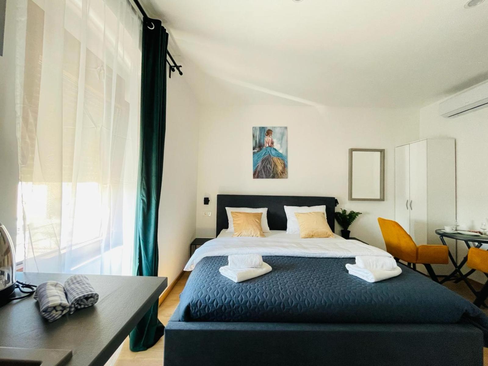 Astraluxe Apartment ฟาชานา ภายนอก รูปภาพ