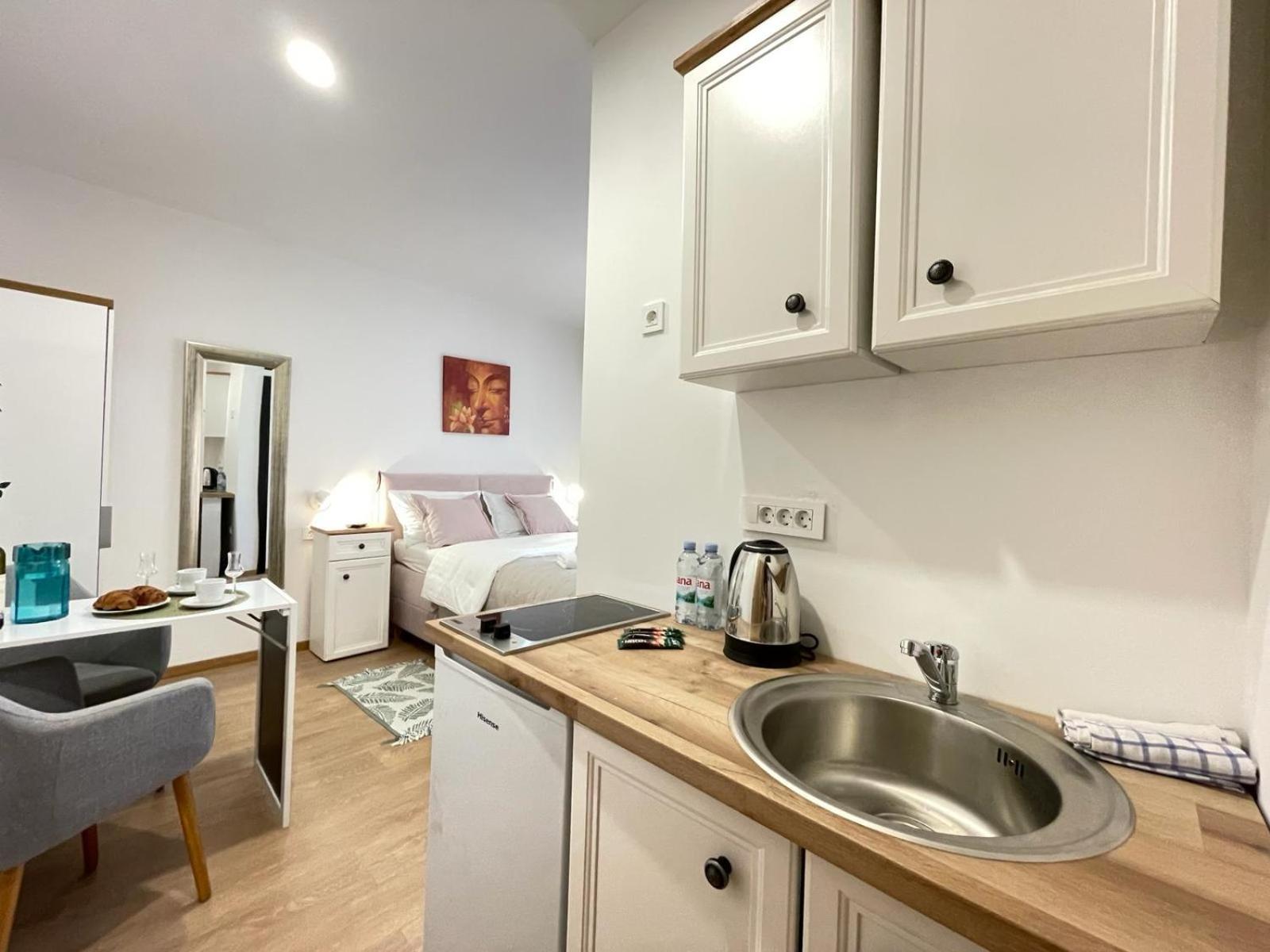 Astraluxe Apartment ฟาชานา ภายนอก รูปภาพ