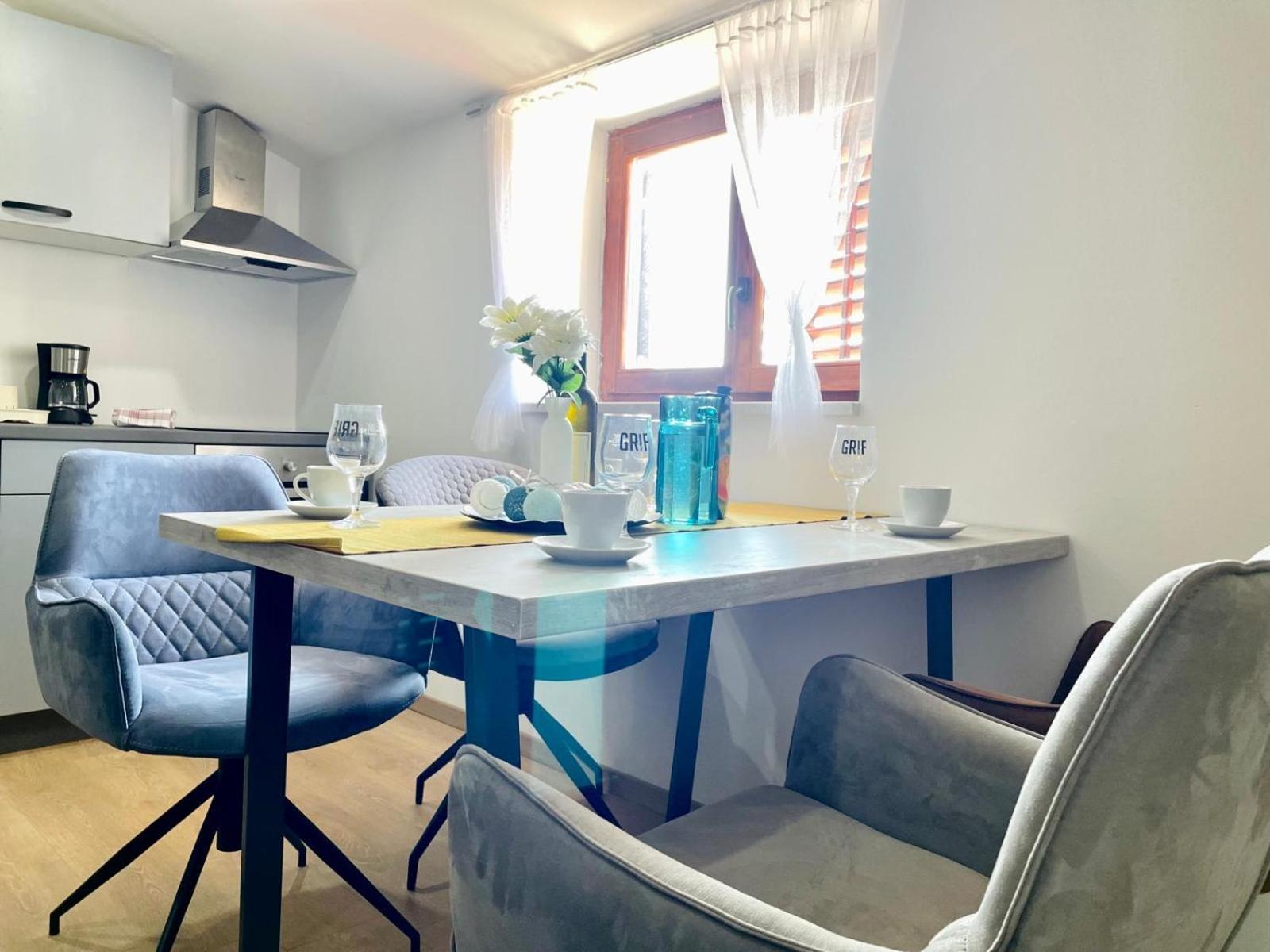 Astraluxe Apartment ฟาชานา ภายนอก รูปภาพ
